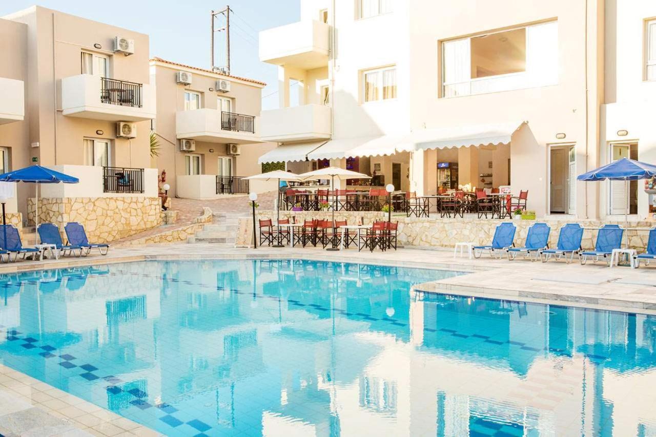 Orion Star Aparthotel Agia Marina  Exterior photo