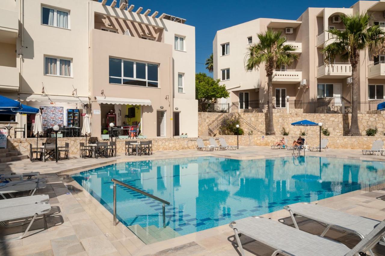 Orion Star Aparthotel Agia Marina  Exterior photo